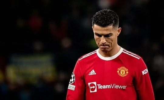 C.Ronaldo muốn ở lại, Man Utd vẫn được khuyên nên chia tay gấp