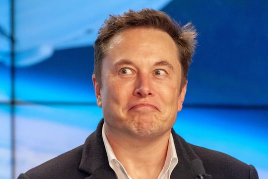 Tiết lộ cuộc sống 'dưới mức nghèo khổ' của Elon Musk: Tiêu vỏn vẹn 1 USD/ngày, cả tháng chỉ ăn mì ống, ớt xanh và xúc xích