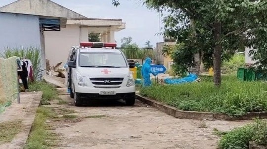 Vụ "hét" giá mai táng F0: Sở Y tế nói do người dân có... nguyện vọng