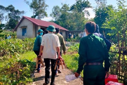 Hà Tĩnh: Nghi án con gái tâm thần giết mẹ lúc giữa trưa