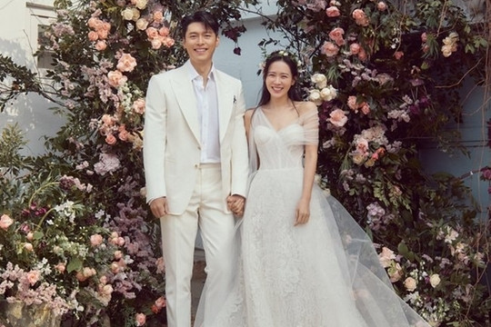 Hình ảnh đầu tiên trong đám cưới của Hyun Bin - Son Ye Jin