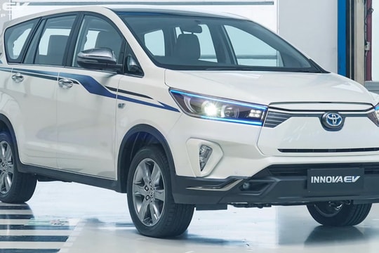 Toyota Innova EV concept lộ diện
