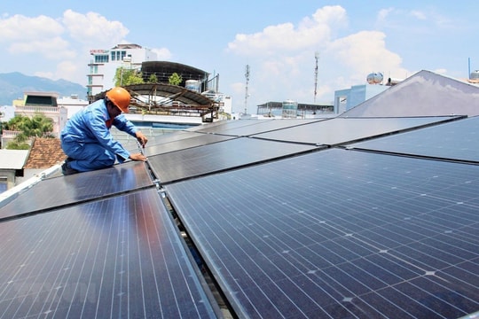 Mỹ điều tra pin năng lượng mặt trời nhập khẩu từ Việt Nam