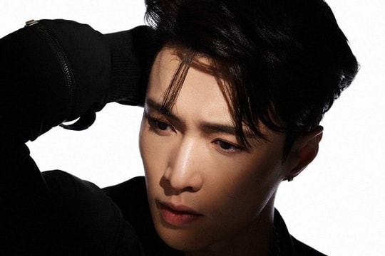 HOT: LAY chính thức rời SM, viết thư tay tạm biệt EXO vào đúng ngày kỉ niệm 10 năm thành lập nhóm