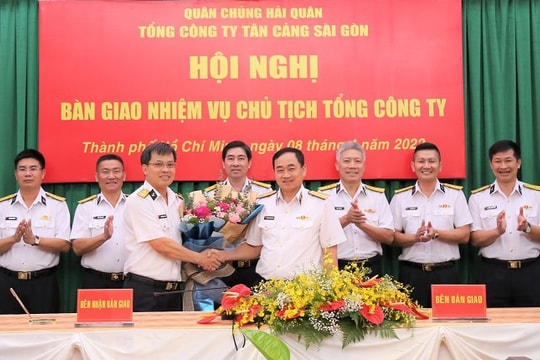 Triển khai quyết định của Bộ trưởng Bộ Quốc phòng về công tác cán bộ