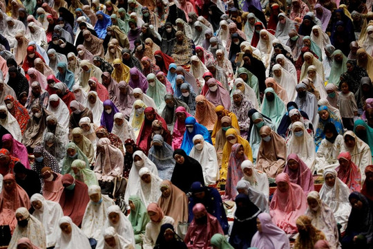 Tín đồ Hồi giáo trên khắp thế giới đón tháng lễ Ramadan