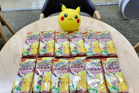 Giới trẻ Hàn Quốc "sốt xình xịch" với trào lưu sưu tập sticker Pokemon