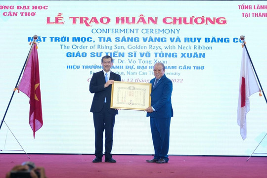 Chính phủ Nhật tặng huân chương 'Mặt trời mọc' cho GS Võ Tòng Xuân