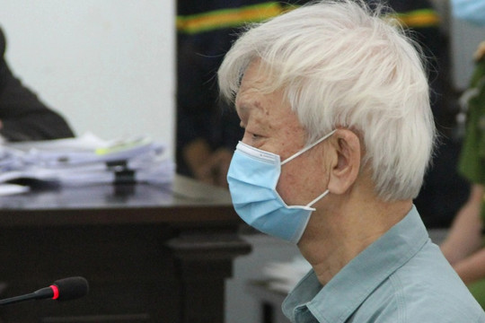 "Số phận" 42.000 USD cựu Chủ tịch tỉnh Khánh Hòa xin tòa trả lại