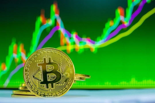 Giá Bitcoin quay đầu tăng mạnh, vượt ngưỡng 40.000 USD
