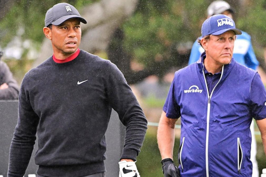 Tiger Woods và Phil Mickelson tham dự U.S. Open