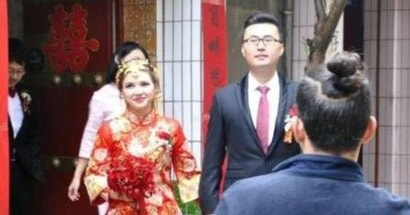 Vừa cưới con dâu ngoại quốc đã đòi ly hôn, lý do làm hàng xóm bật cười