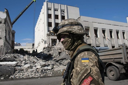 Tình hình Nga-Ukraine: Mỹ tin rằng quân đội Trung Quốc đang giúp đỡ Nga