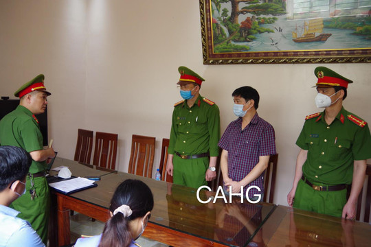 Khởi tố Phó Giám đốc công ty khai thác quặng trái phép ở Hà Giang