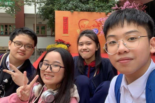 14 học sinh cùng lớp ở Hà Nội đạt điểm IELTS 7.0 trở lên