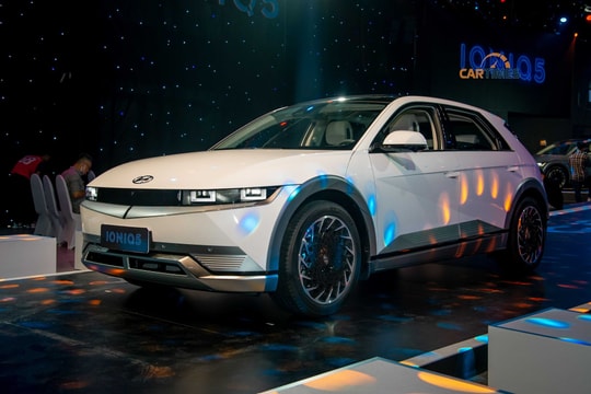 Chi tiết xe điện Hyundai Ioniq5 tại Việt Nam: đối thủ Kia EV6 và loạt xe điện của VinFast