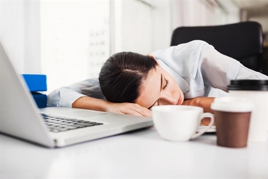 Dân văn phòng ngủ trưa bao nhiêu là đủ?