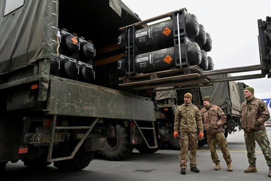 Chính phủ Mỹ cạn tiền viện trợ quân sự cho Ukraine