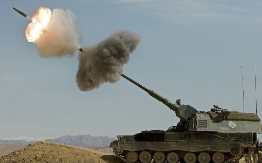 Bỏ qua nghi ngại, chính phủ Đức chuyển giao pháo tự hành Panzerhaubitz 2000 cho Ukraine