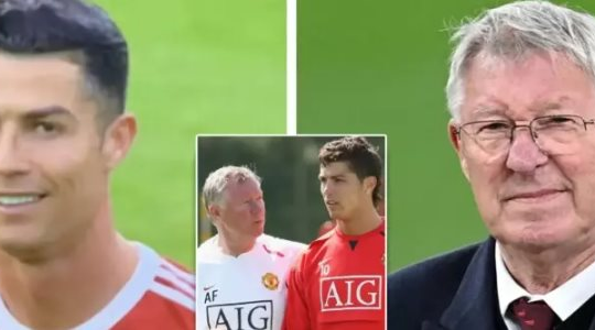 Sir Alex khuyên Ronaldo ở lại MU