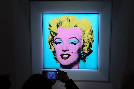 Bức chân dung Marilyn Monroe lập kỷ lục thu về 195 triệu USD