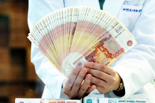 Đồng Ruble tăng giá mạnh nhất thế giới