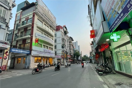 Có 5 tỷ đồng, vợ chồng trẻ khó “chốt” mua nhà khu trung tâm HN