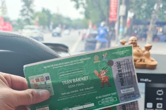 Vé trận U23 Việt Nam - U23 Malaysia bị "hét" đến 5 triệu đồng/cặp