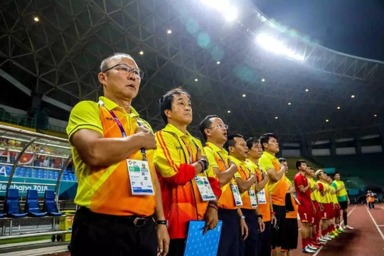 HLV Park Hang Seo còn 8 tháng hợp đồng, báo Indonesia đưa đề xuất táo bạo