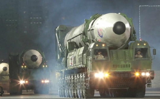 Vụ phóng tên lửa mới nhất của Triều Tiên: Nhật Bản cấp thêm thông tin, Hàn Quốc nói khả năng có ICBM