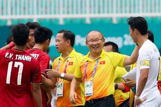 HLV Park Hang-seo gọi Son Heung-min là "báu vật của Hàn Quốc"