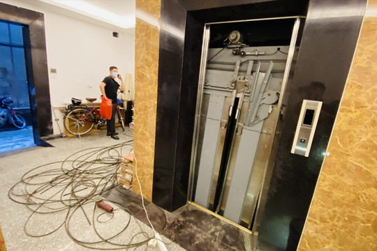 Tai nạn chết người tại Hà Nội: Bao nhiêu thang máy không được kiểm định?