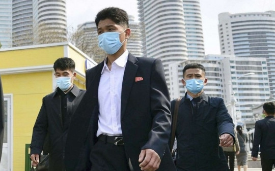 Triều Tiên: Số ca triệu chứng Covid-19 giảm