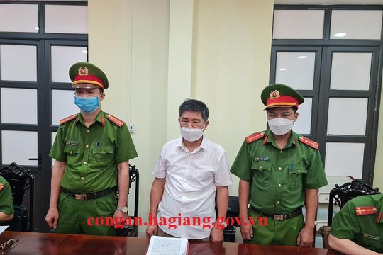 Bắt tạm giam Phó Giám đốc Sở Tài Nguyên và Môi trường tỉnh Hà Giang