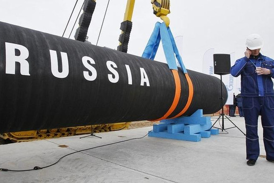 EU chính thức cấm vận dầu mỏ của Nga