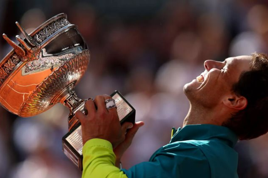 Rafael Nadal vô địch Roland Garros: Kẻ chiến thắng vĩ đại