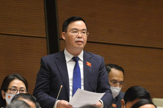 Bộ trưởng Lê Minh Hoan bám sát nội dung đặt ra, đề cập toàn diện lĩnh vực mình phụ trách