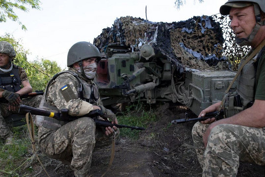 Ukraine gặp bài toán khó khi phương Tây ồ ạt viện trợ vũ khí