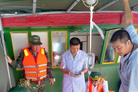 Quảng Ninh: Phẫu thuật cấp cứu một ngư dân Cô Tô bị cá mập tấn công