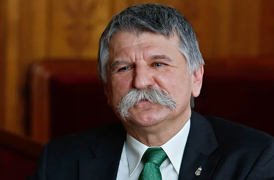Các nhà lãnh đạo Hungary nói ông Zelensky “có vấn đề về tâm thần”, Kiev nổi giận