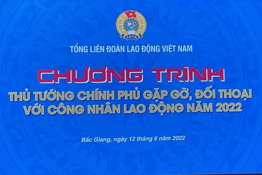 TRỰC TIẾP: Thủ tướng Phạm Minh Chính đối thoại với công nhân