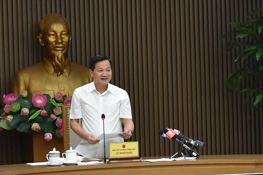 Kiểm soát chặt các mặt hàng Nhà nước định giá, đảm bảo nguồn cung xăng dầu