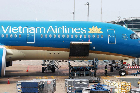 Áp trần giá vé kìm hãm hàng không, áp sàn là để bảo hộ Vietnam Airlines?