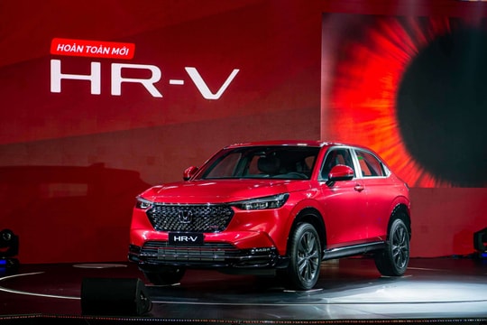Honda HR-V 2022 trình làng tại thị trường Việt Nam: lột xác toàn diện, 2 phiên bản giá từ 826 triệu đồng