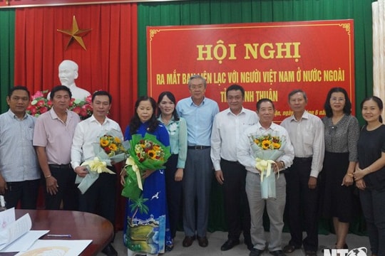 Ra mắt Ban Liên lạc với người Việt Nam ở nước ngoài tỉnh Ninh Thuận