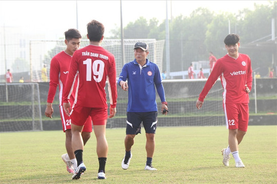 Người thay thế HLV Trương Việt Hoàng dẫn dắt Viettel tại AFC Cup là ai?