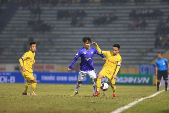 CLB Hà Nội gặp "bão chấn thương" trước trận đối đầu Nam Định tại V.League
