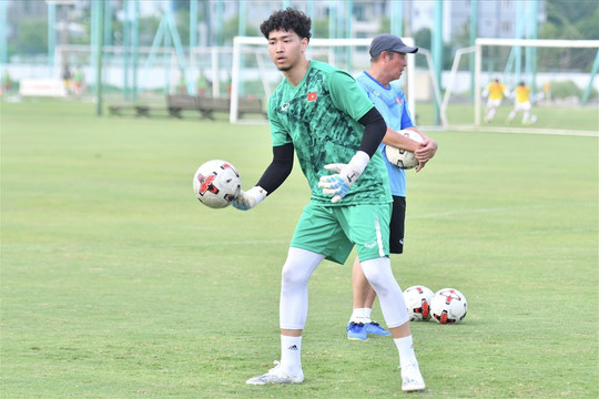 U19 Việt Nam đón thủ môn Việt kiều Đức