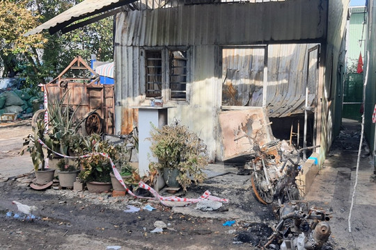 TPHCM: Nghi án phóng hỏa đốt nhà, 2 chị em tử vong
