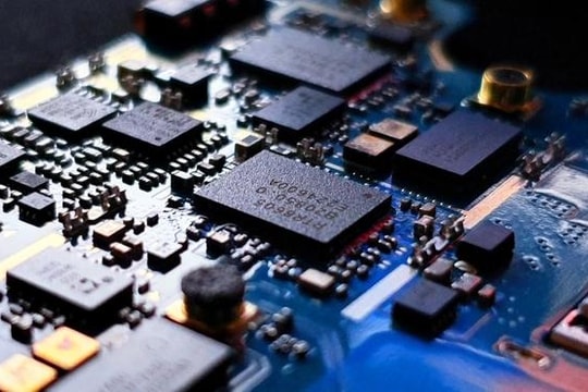 40 tỷ USD nhập khẩu máy vi tính, sản phẩm điện tử và linh kiện